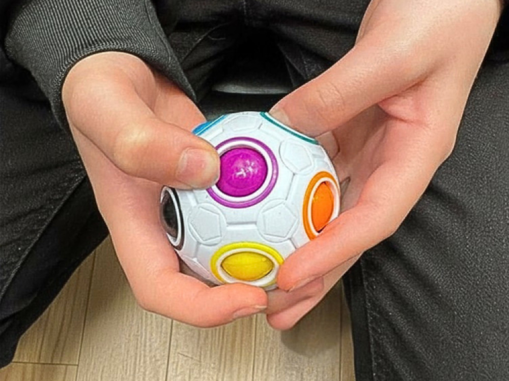 Coloured Puzzle Ball