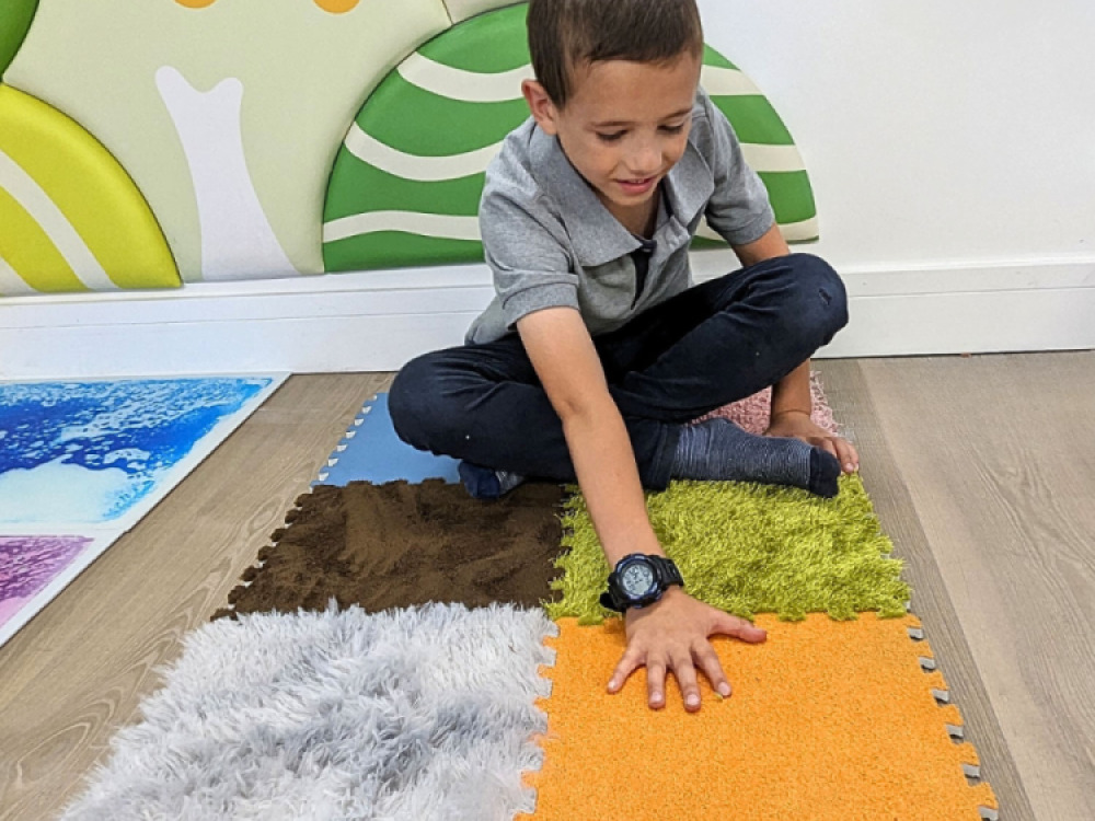 S/6 Textured Floor Tiles
