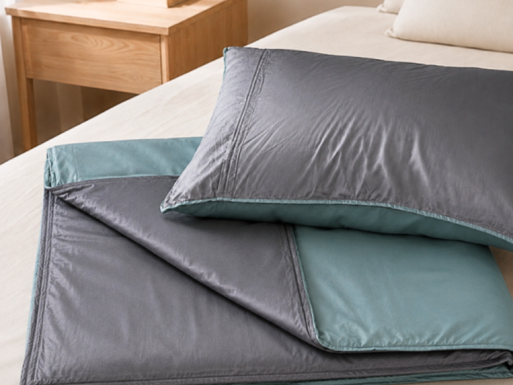 Light Weight Breathable Bamboo Fabric Weighted Blanket and Pillow Case 4kg | Grey/Green
