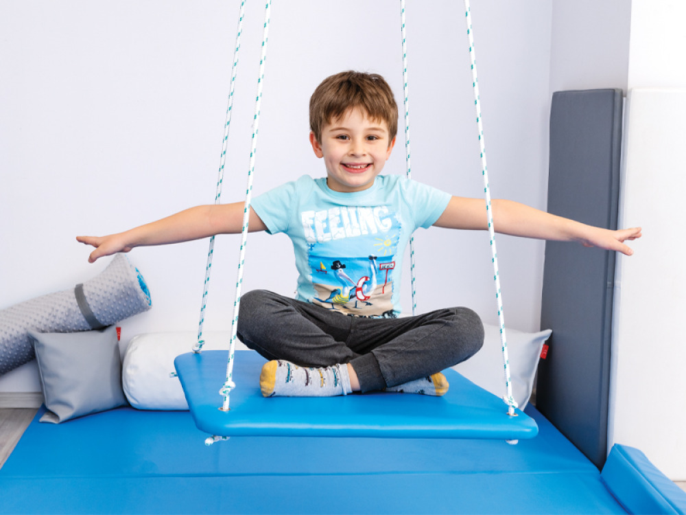 Blue platform. Therapeutic swing