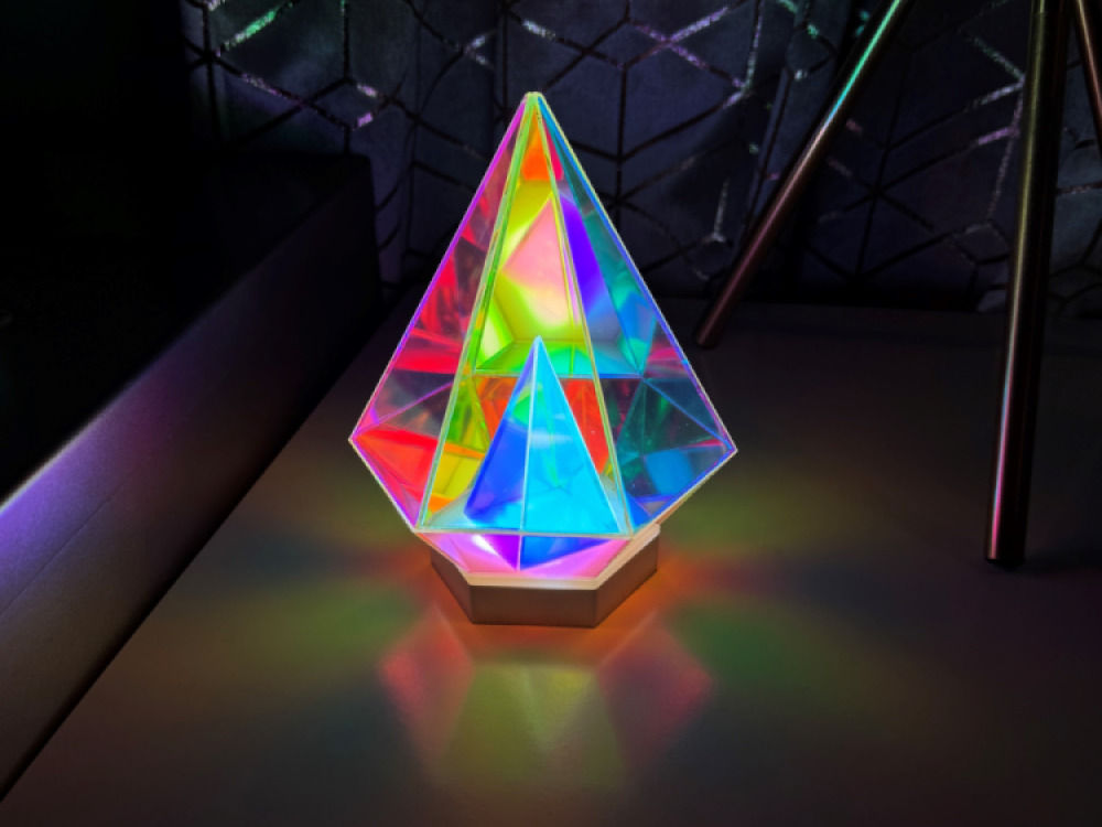 Diamond Prism Light