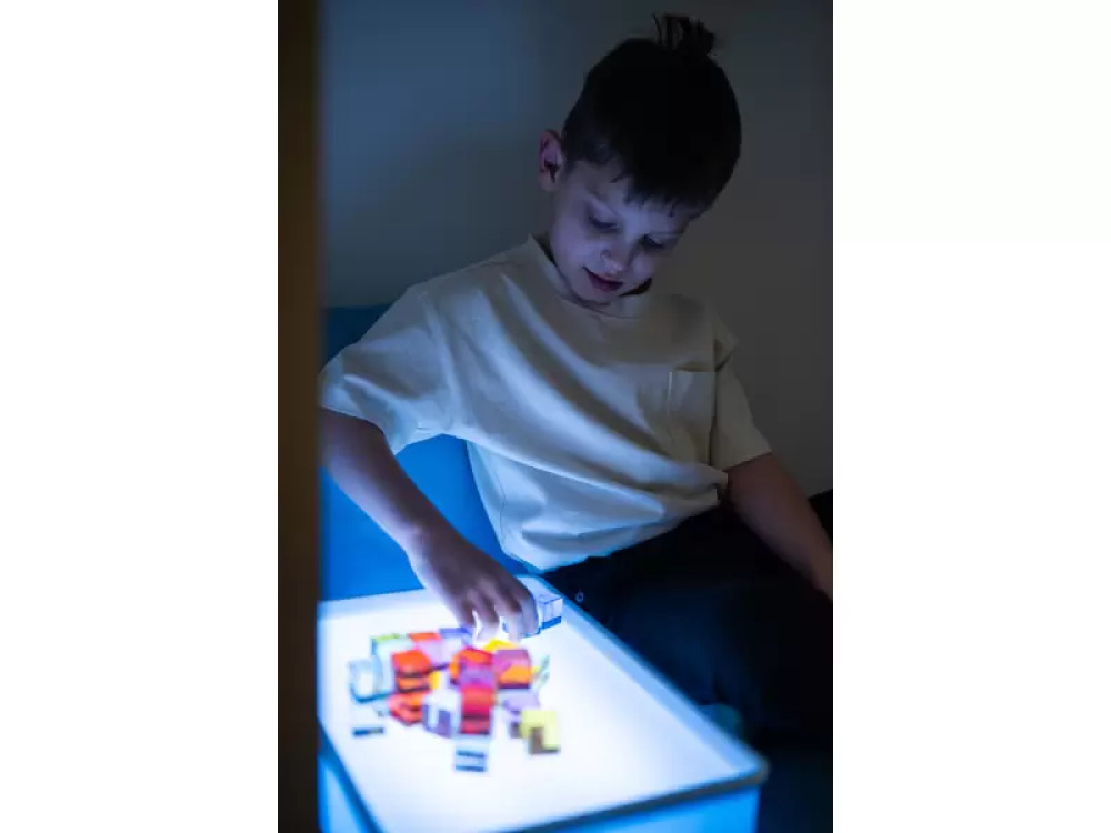 Illuminated box