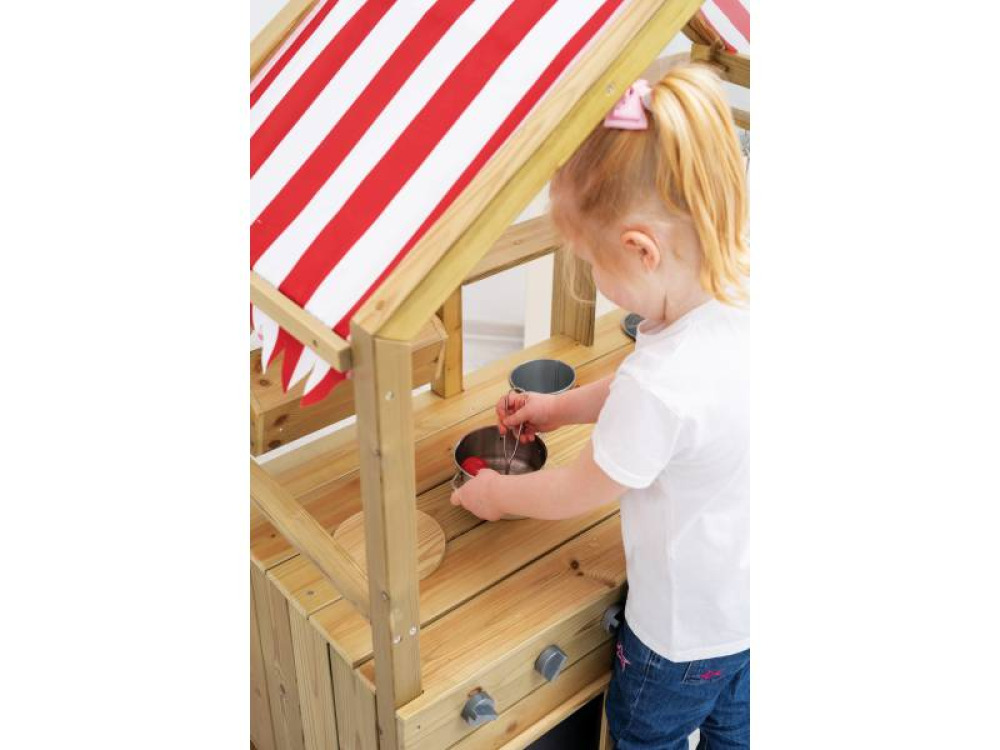 Wooden kitchen - mud kitchen