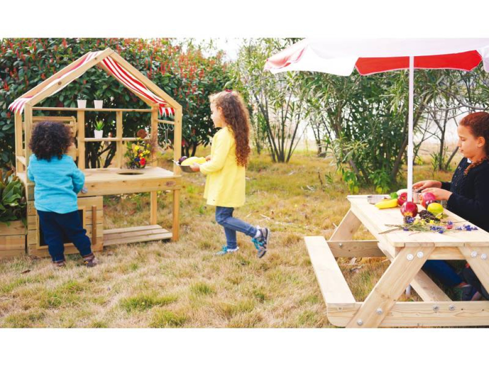 Wooden kitchen - mud kitchen