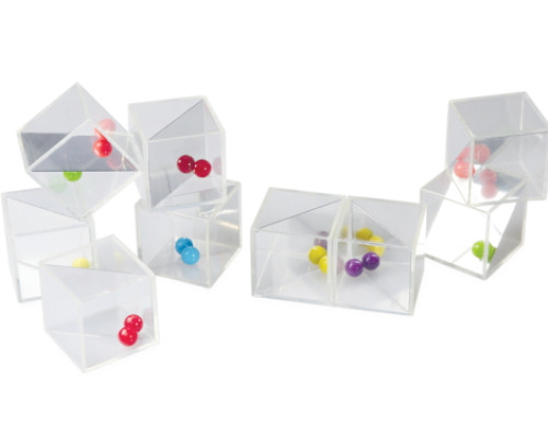 Transparent sound cubes with mirrors