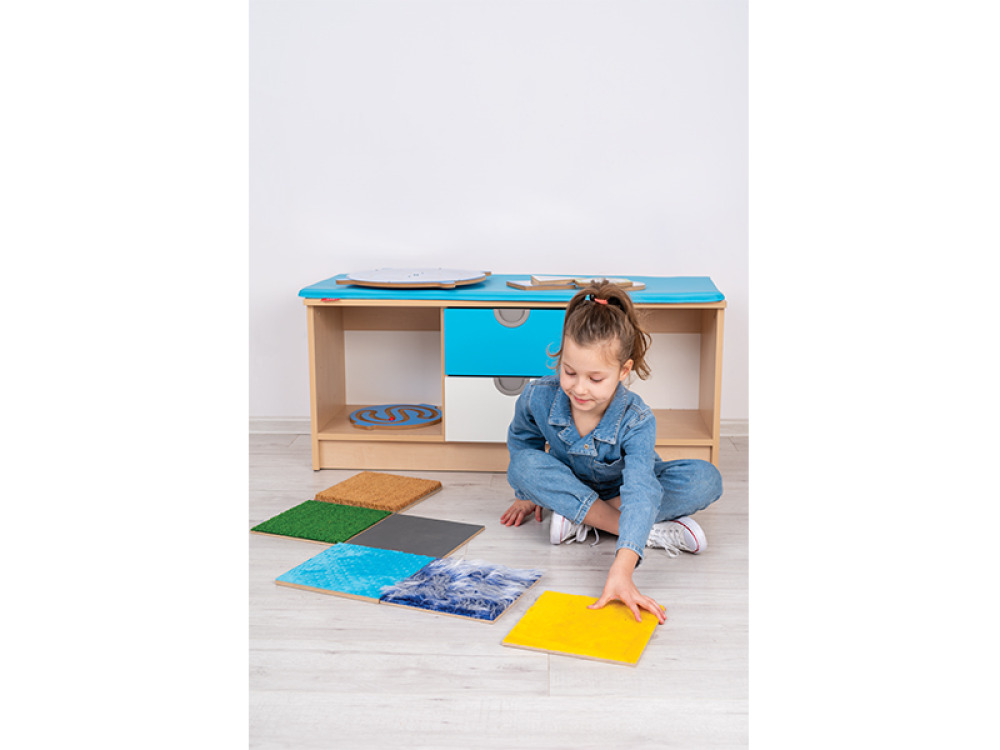 Sensory floor panels