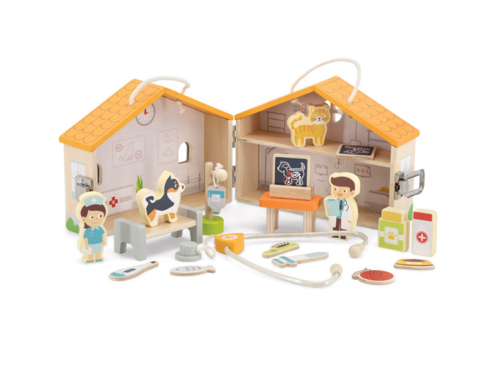 Vet. Wooden house with accessories