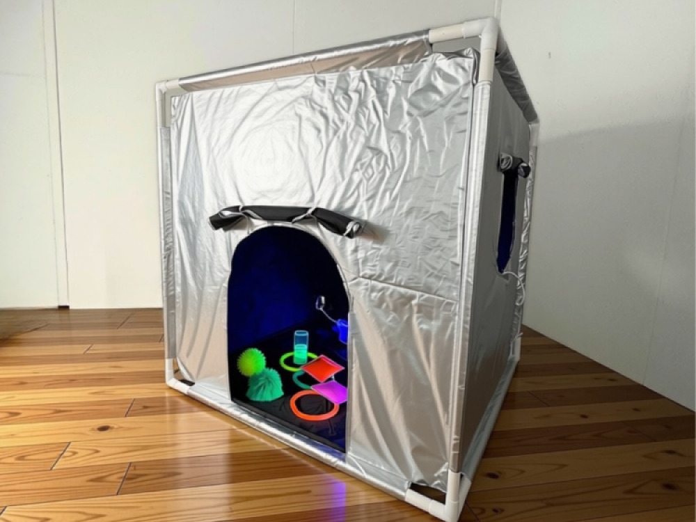 1m x 1m Dark Den Tent