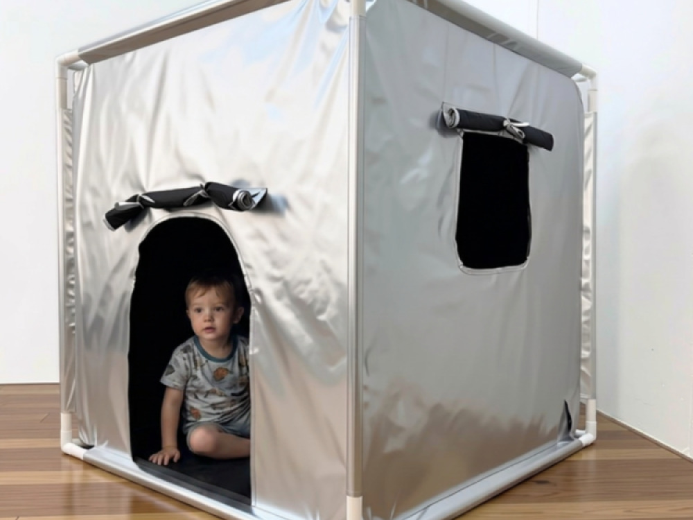 1m x 1m Dark Den Tent