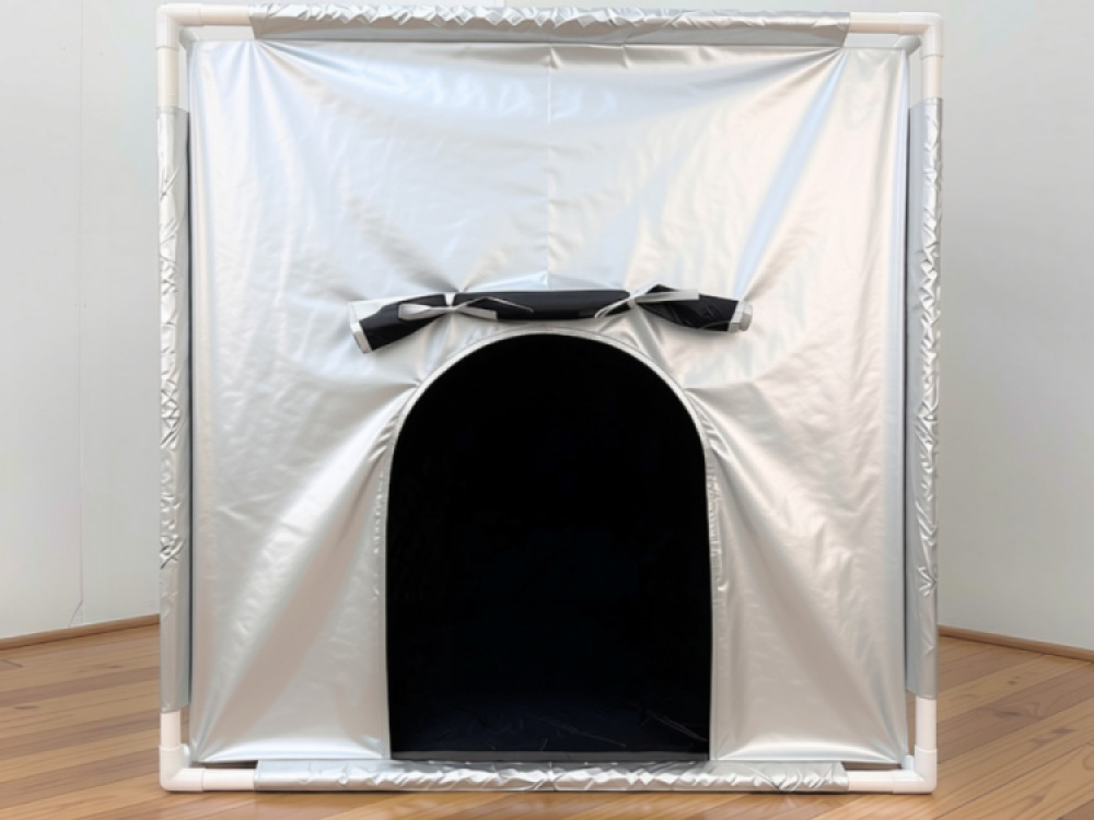 1m x 1m Dark Den Tent