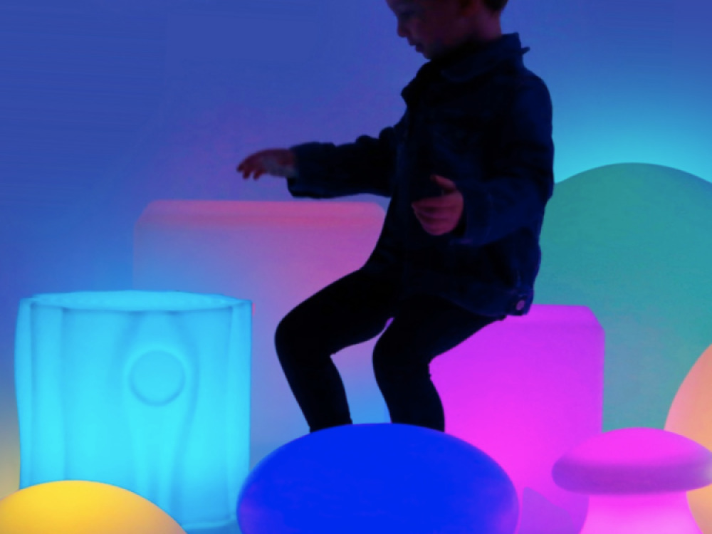 Colour changing mood Cube stool 30cm