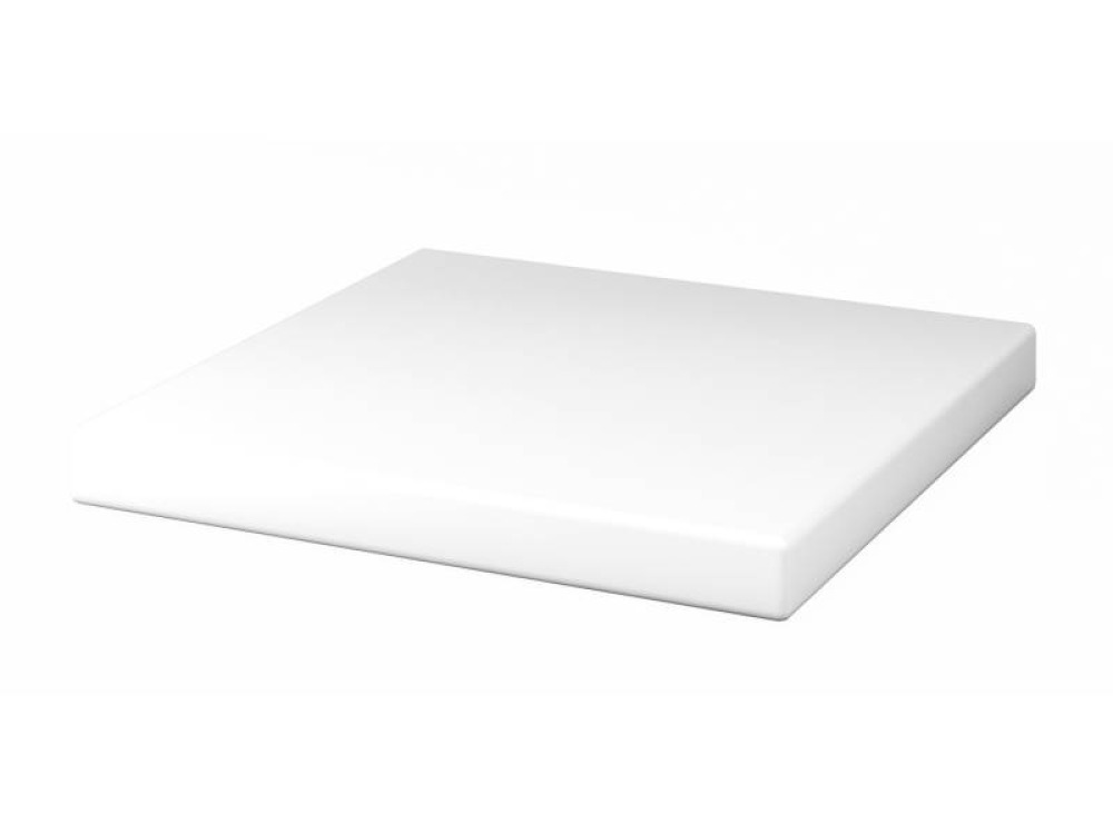 Low square mattress module. White world experience room