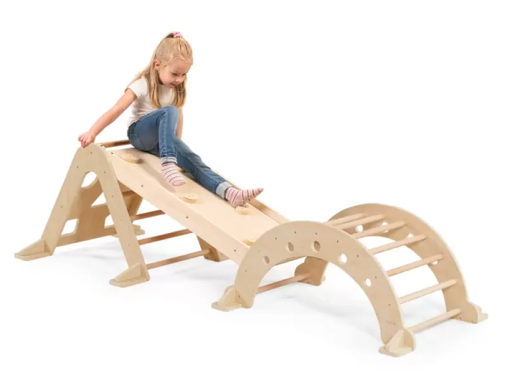 Climbing wooden arch
