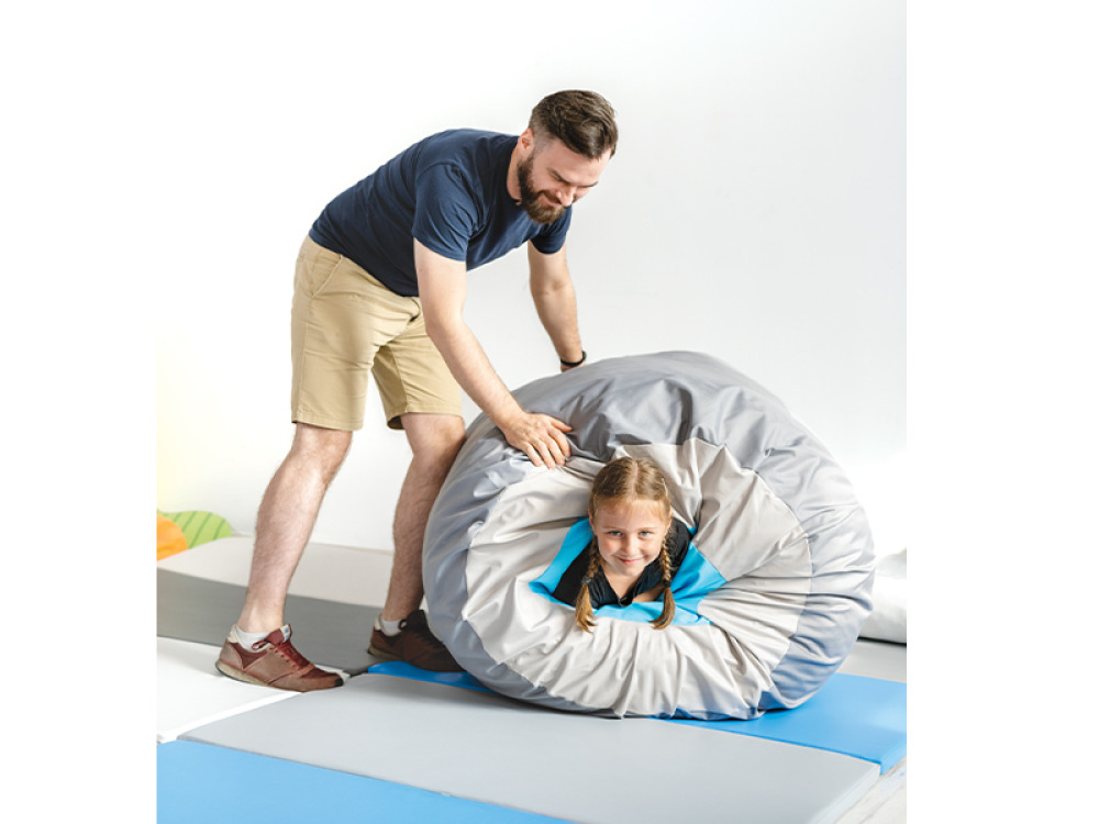 Compressing sensory tunnel