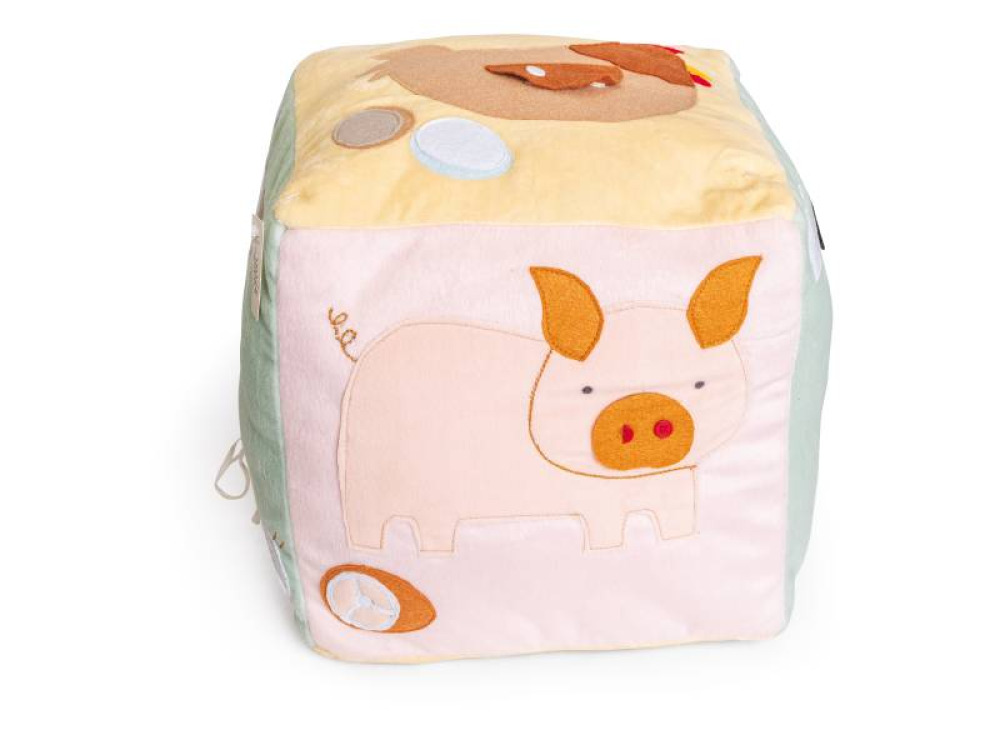 Soft manipulative cube