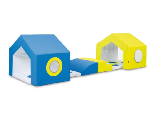 Foam tunnel with mirrors and curtain. Set