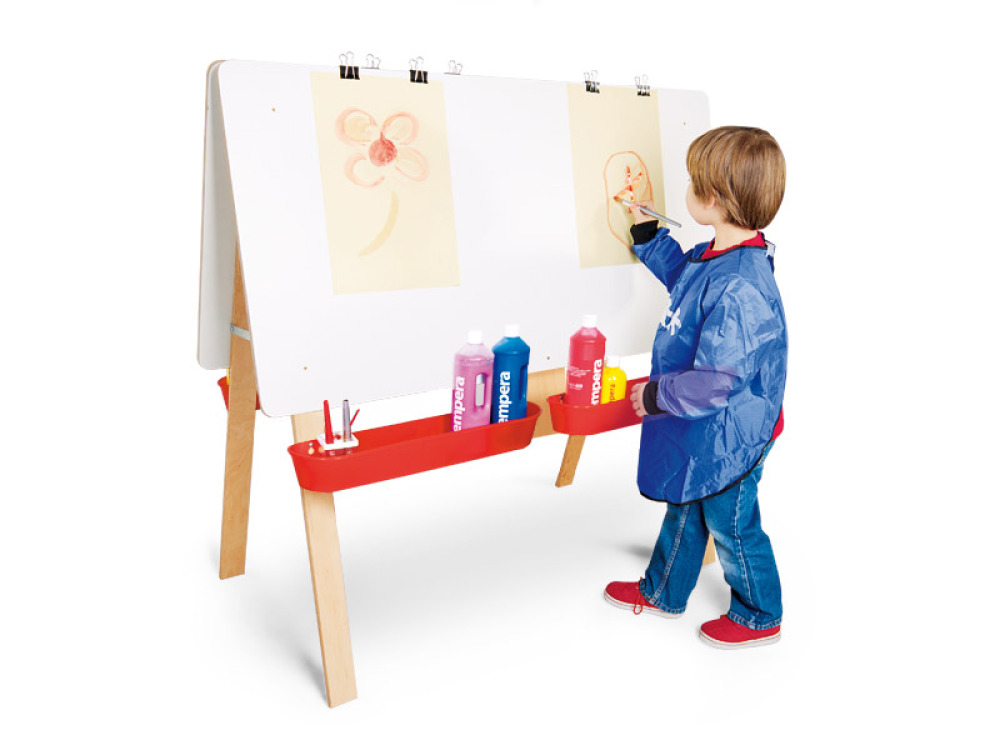 Four-person easel