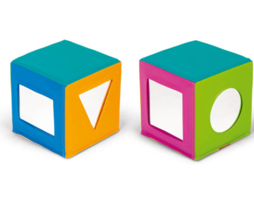 Foam cube with mirrors