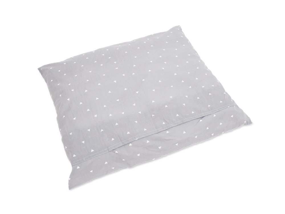 Pillowcases and quilt covers. Grey with a print