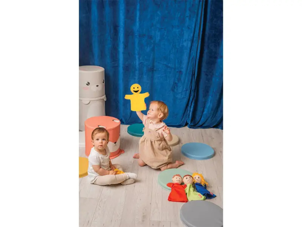 Theater curtain - set