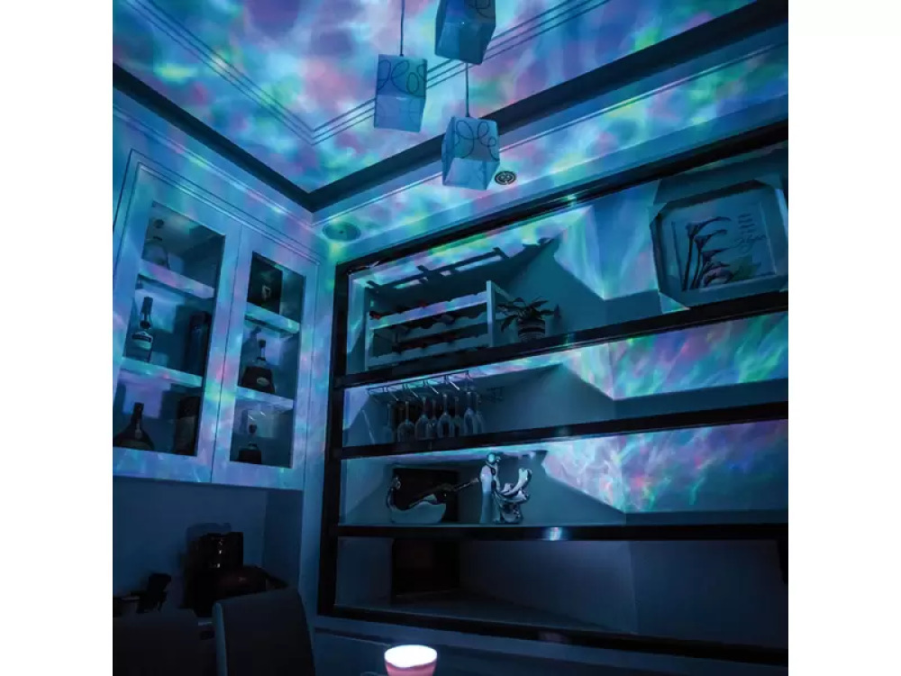 Light and sound projector