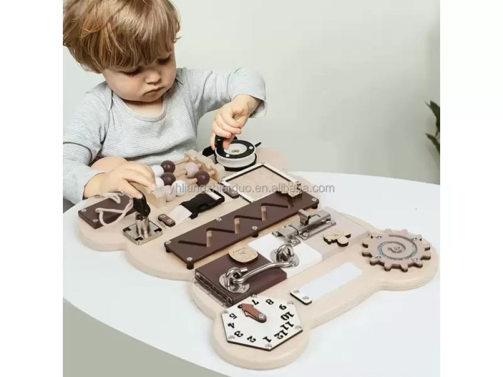 Bear. Manipulative board with locks