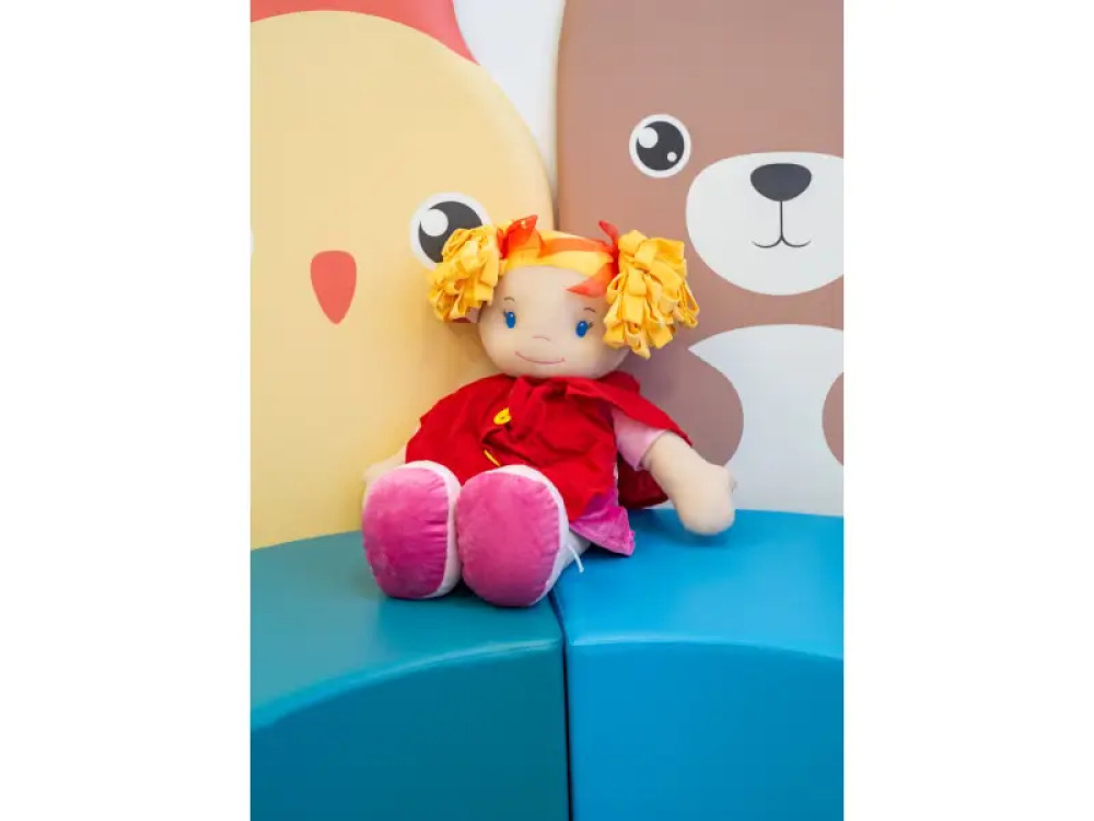 Manipulative dolls Tola
