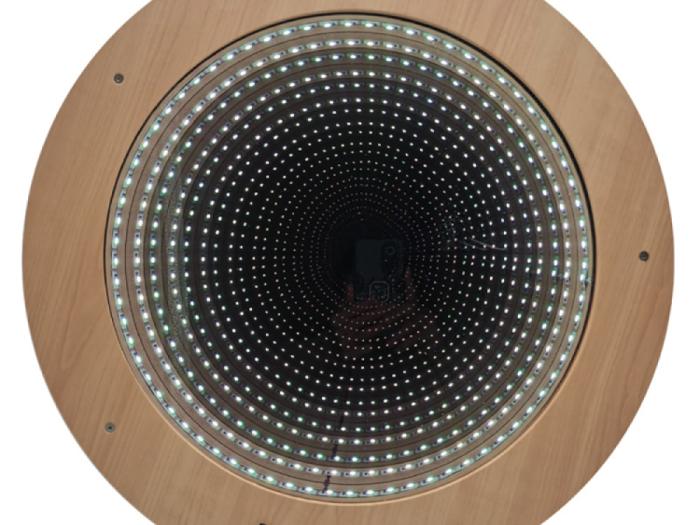 Infinity Mirror Tile with remote