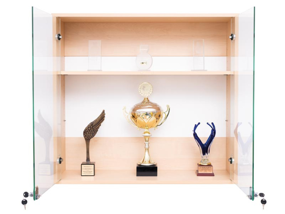 A display case for cups. Fresh Collection