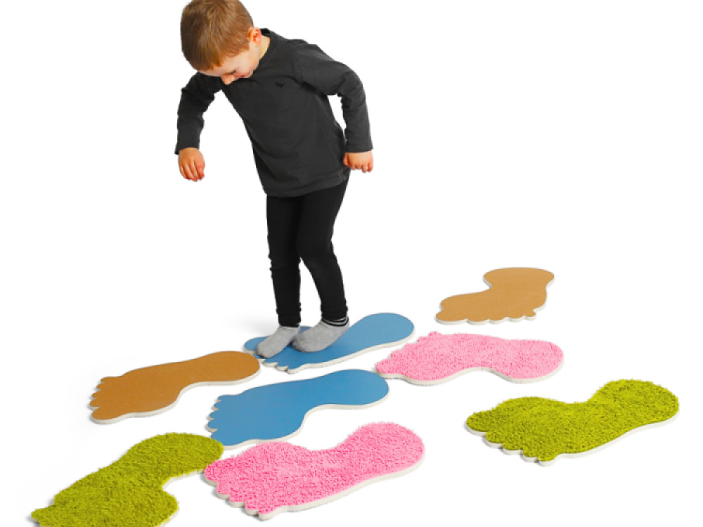Textured Feet – Set of 8