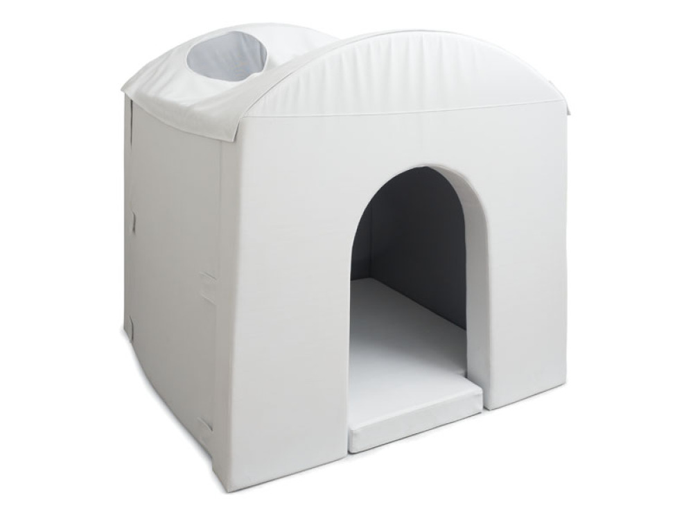 Igloo. White therapeutic house