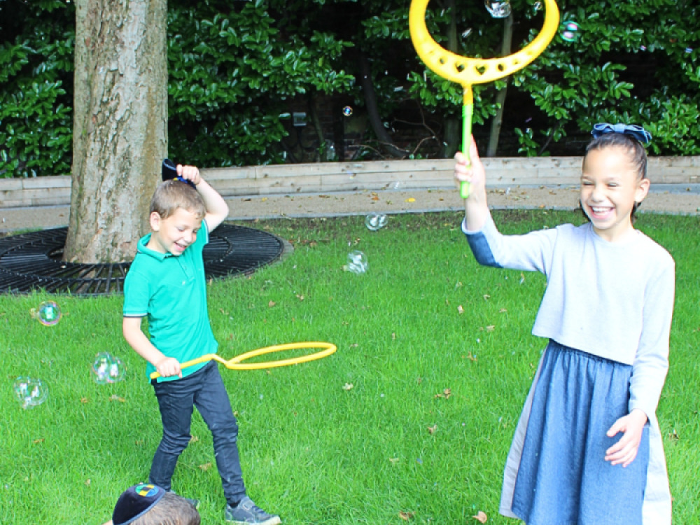 Bubble wand assort.