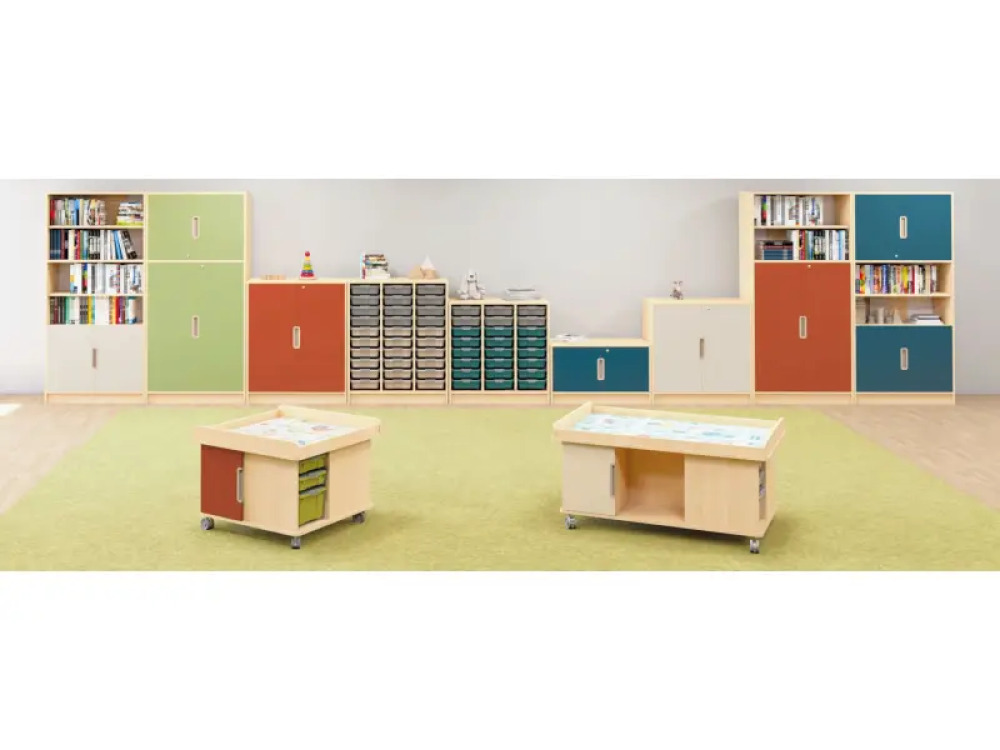 Tall Cabinet 92 with doors - Type B - Brick