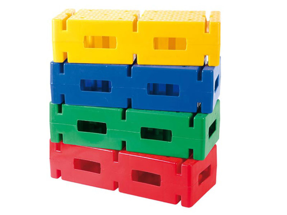 Linking bricks