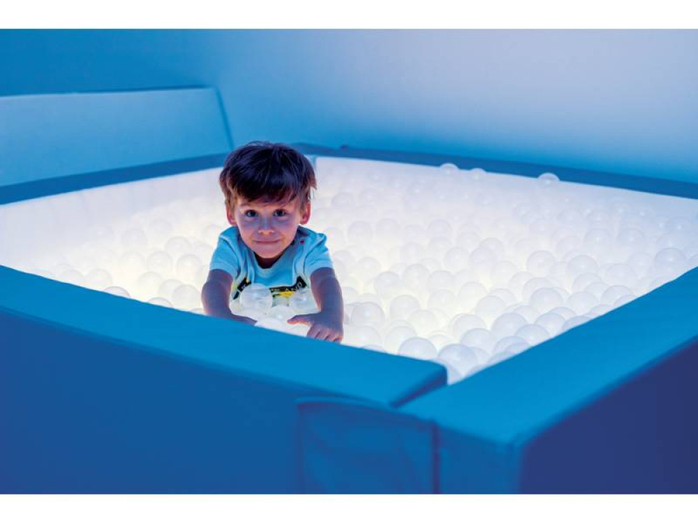 Light strip for dry square pool 1.5 x 1.5 m