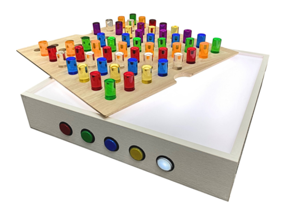 TABLE TOP PANEL WITH COLOURED RODS