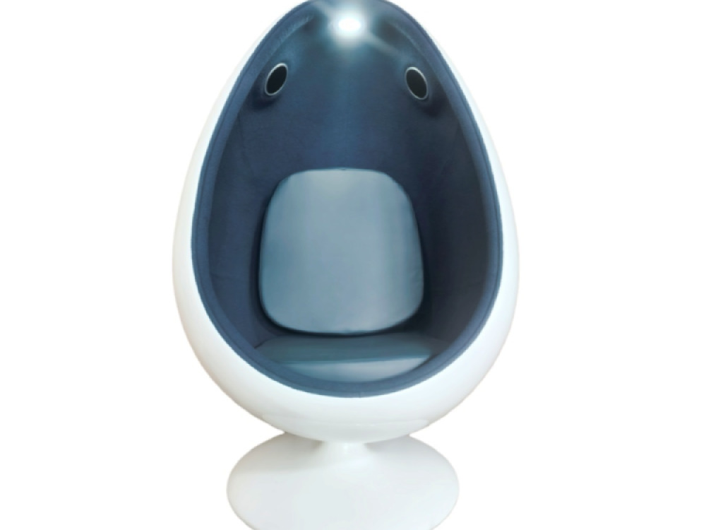 Retro Egg Chair with Sound and Lights – Blue