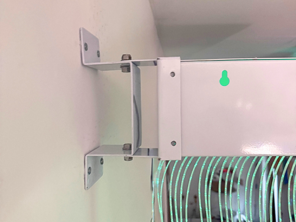 Fibre Optic Curtain with Tails With Swing Bracket (100 Fibre Tails)