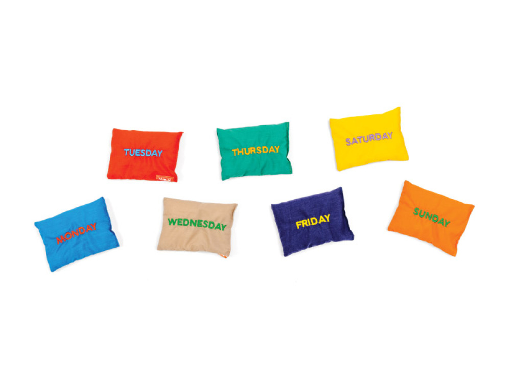 Bean bags - days of the week. Polish-English version