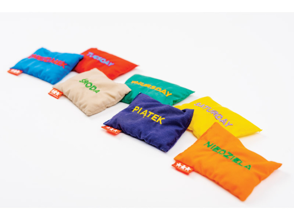 Bean bags - days of the week. Polish-English version
