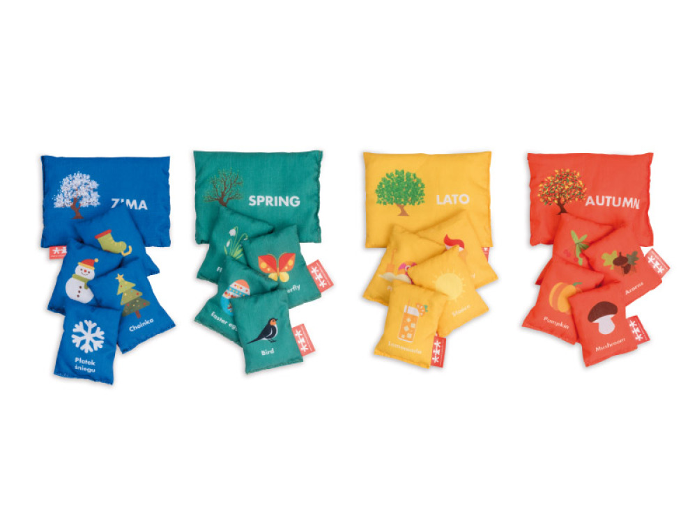 Bean bags - season of the year. Polish-English version