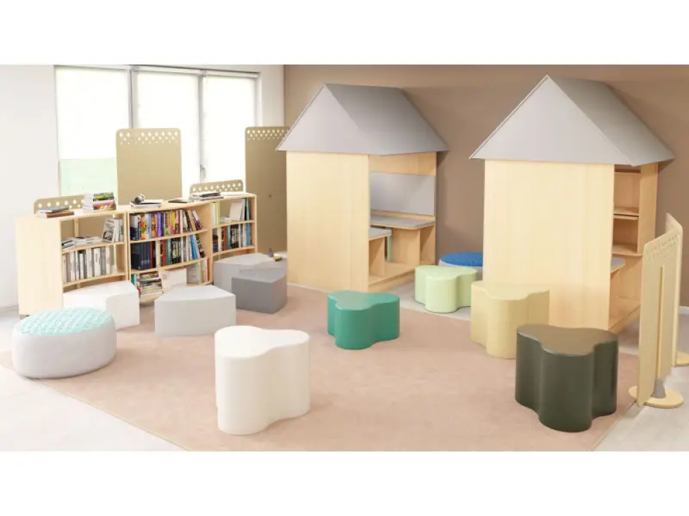 Maxi Hideaway playhouse with sofas. Cubo collection