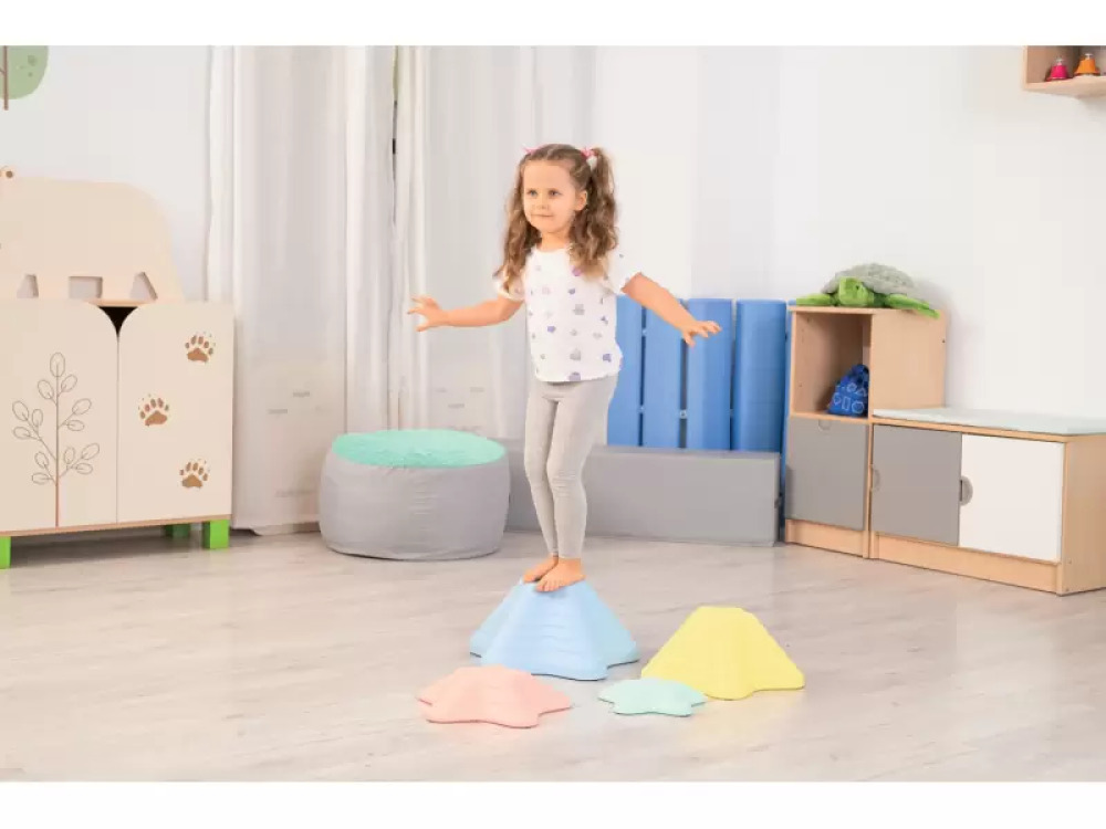 Starfish. Balance and sensory path