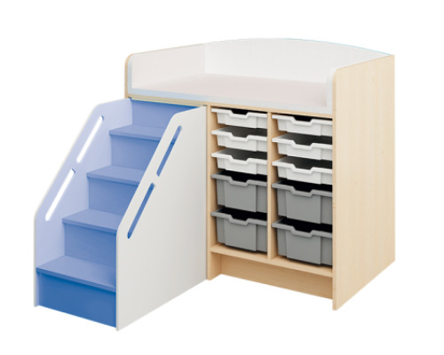 Changing table with mattress, containers and steps in white and azure blue. Cubo collection