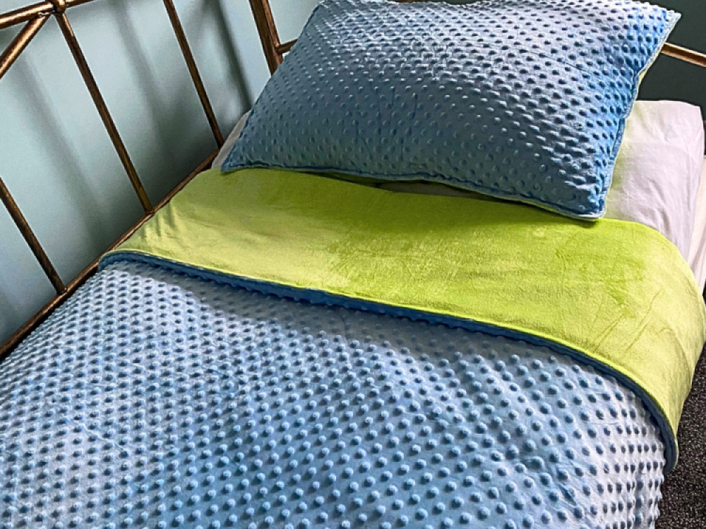 5kg Weighted Blanket Large (150 x 200cm) Blue/Green With Pillowcase