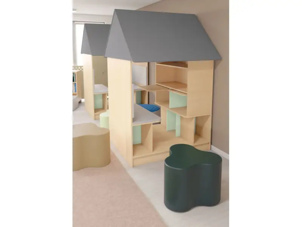 Maxi Hideaway playhouse with sofa and bookcase. Cubo collection