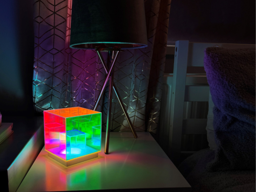 Cube Prism Light