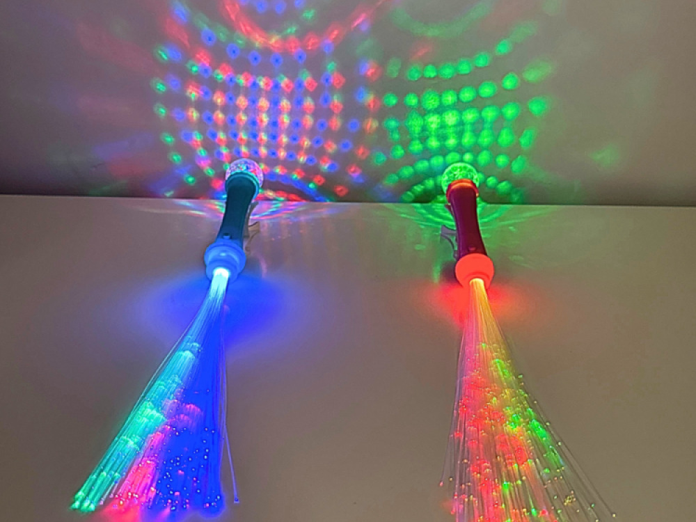 Fibre Optic Wand (one provided)