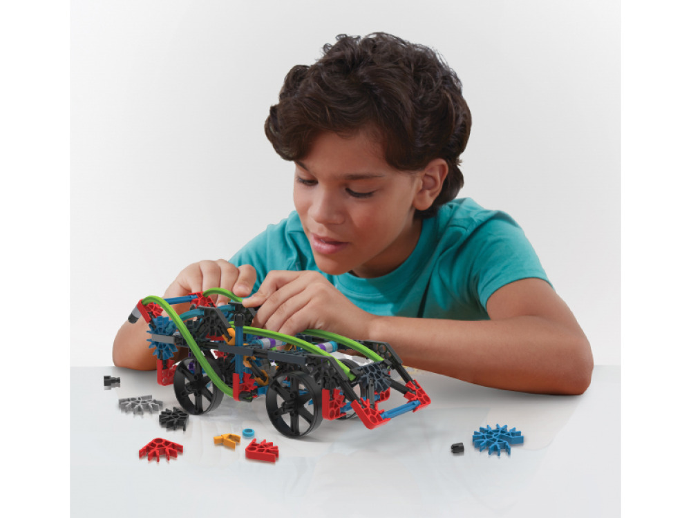 Vehicles on wheels. Construction blocks K'nex