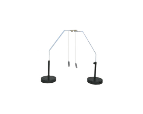 Electrostatic pendulum
